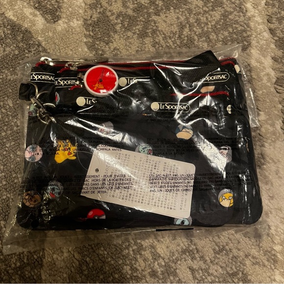 BNWT Japan LeSportsac x Pokémon Wristlet Zippered Pouch set of 3 - Picture 13 of 13